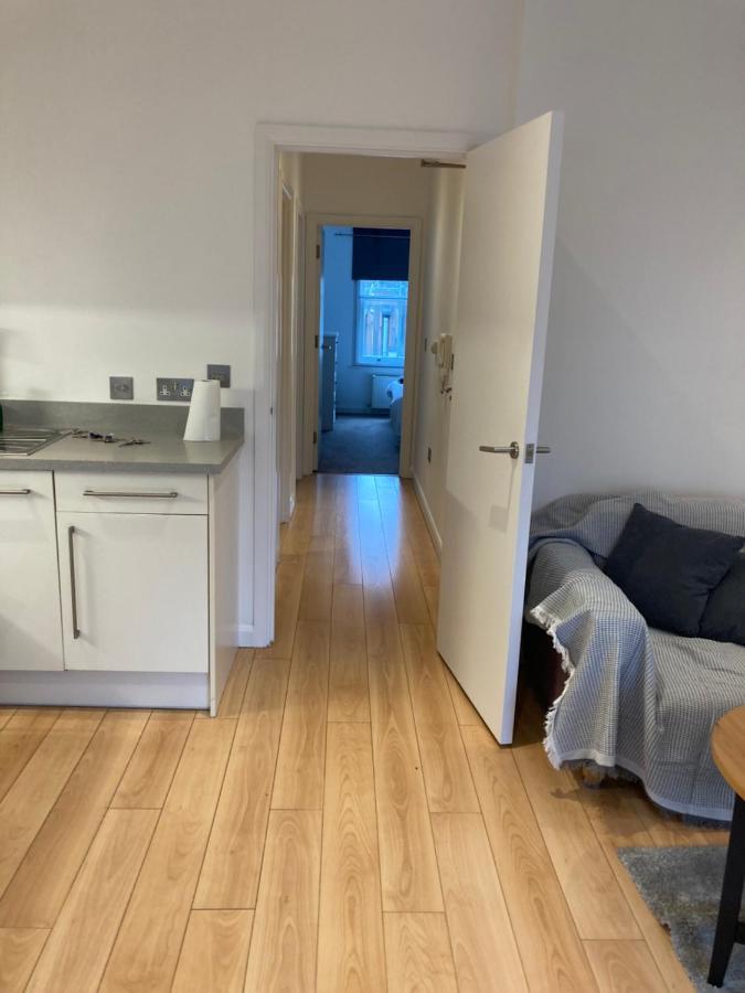 Two Double Bedroom Flat In Soho London Bagian luar foto